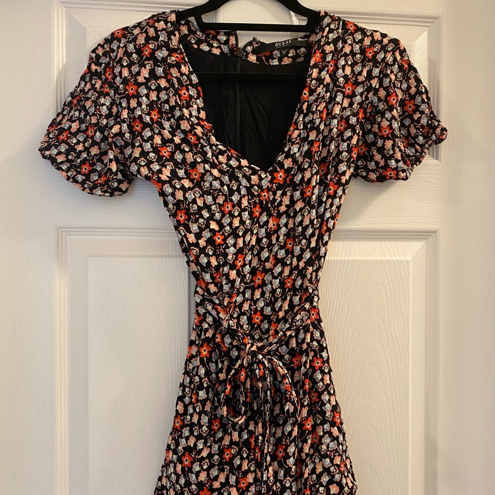 Guess Floral Romper - Picture 2 of 4